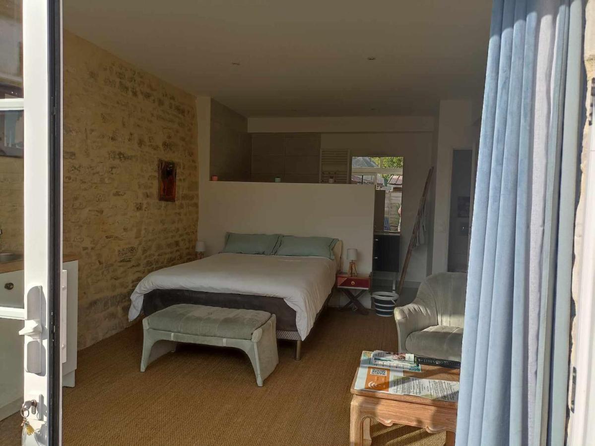 Studio Vargas Avec Jardin - Omaha Beach Colleville-sur-Mer Exterior photo